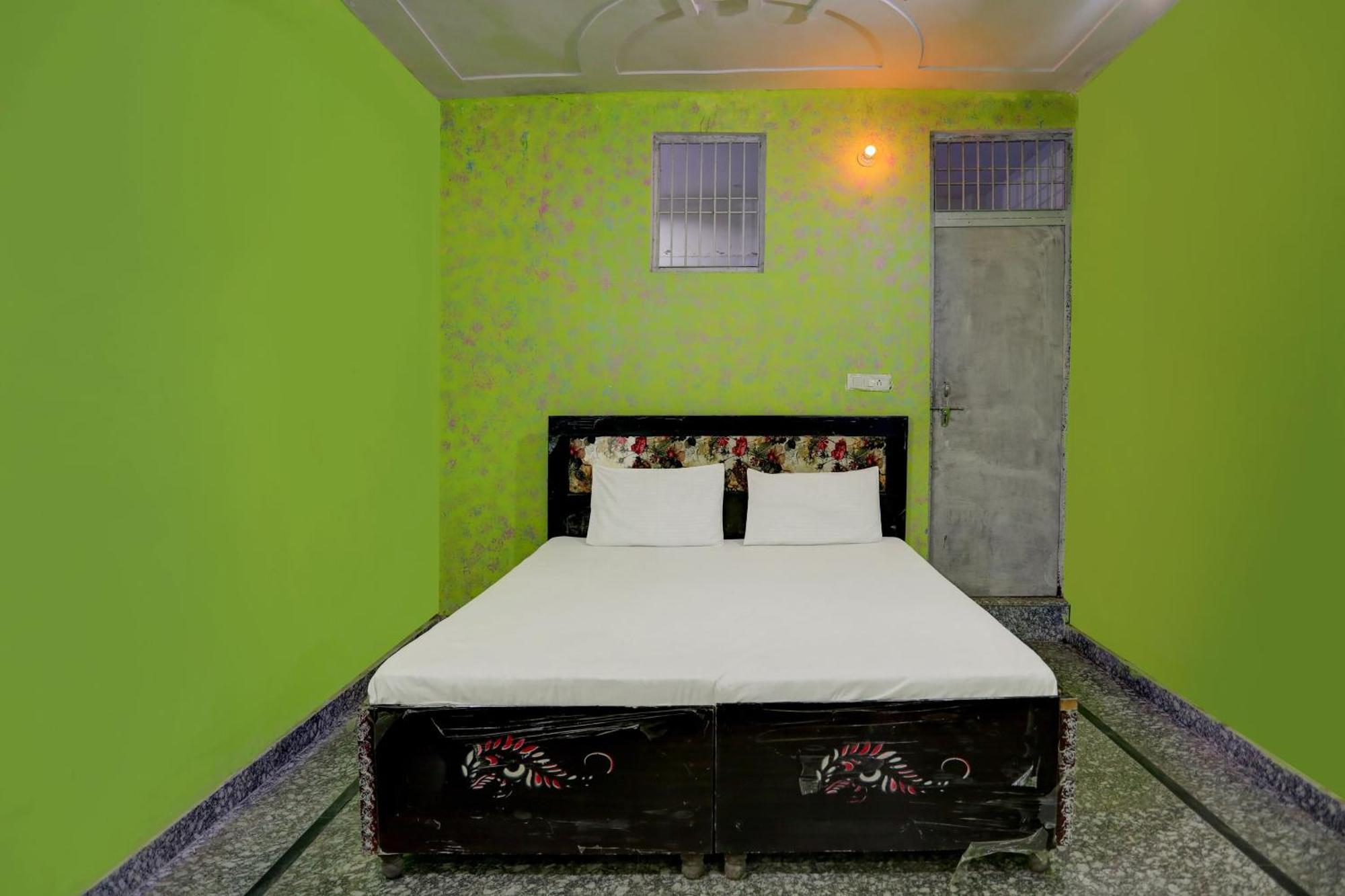 Hotel O Gayatri Palace Harduaganj Exterior photo